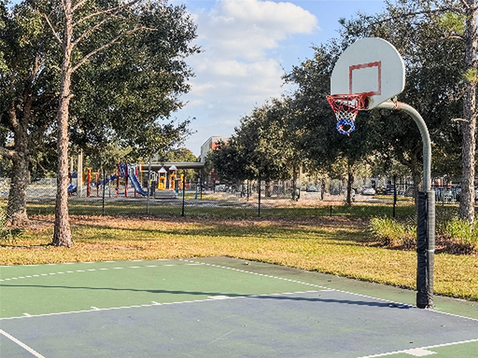 VERANDA II/LK HART - Residential