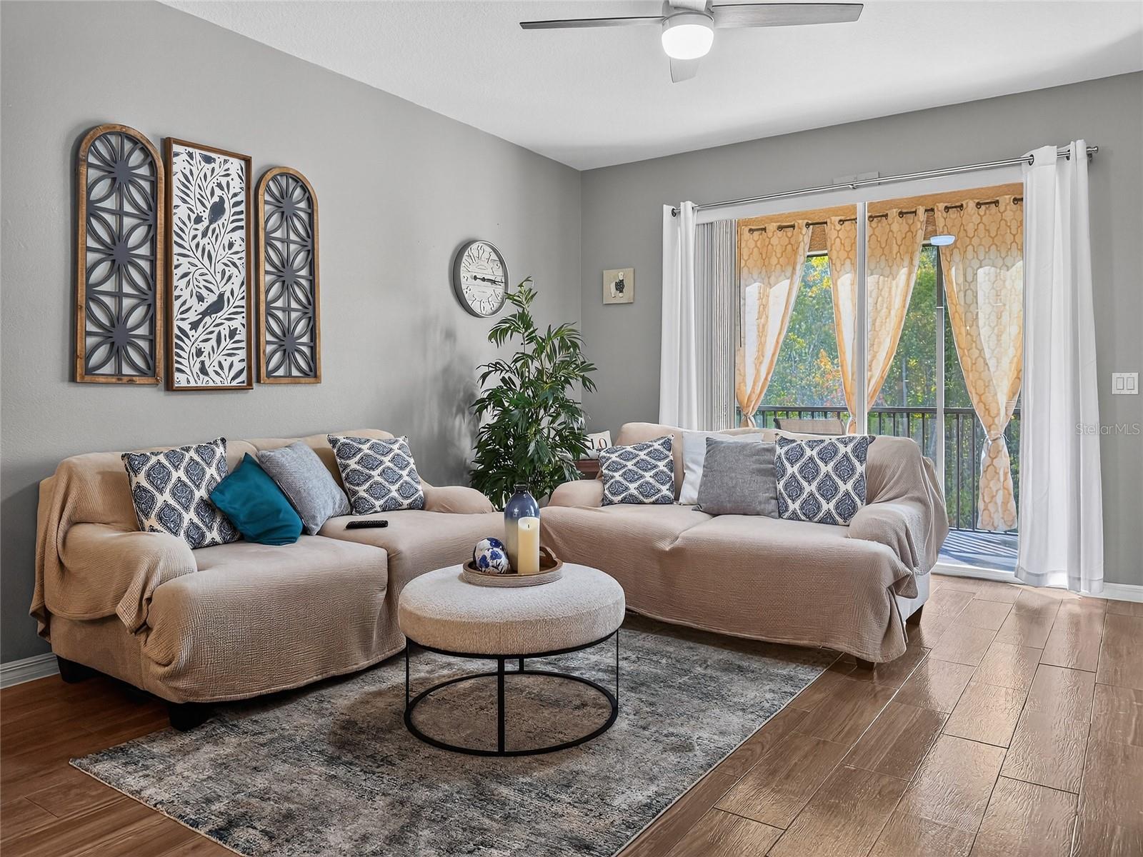 VERANDA II/LK HART - Residential