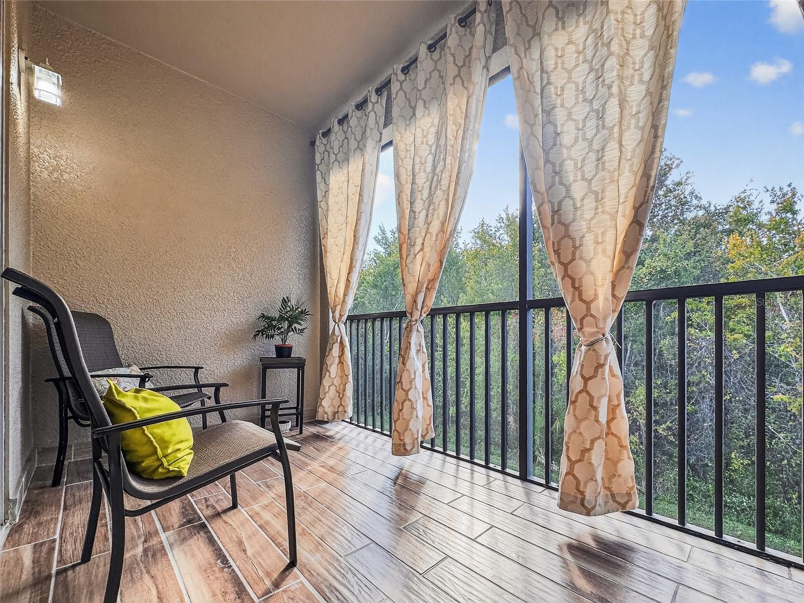 VERANDA II/LK HART - Residential