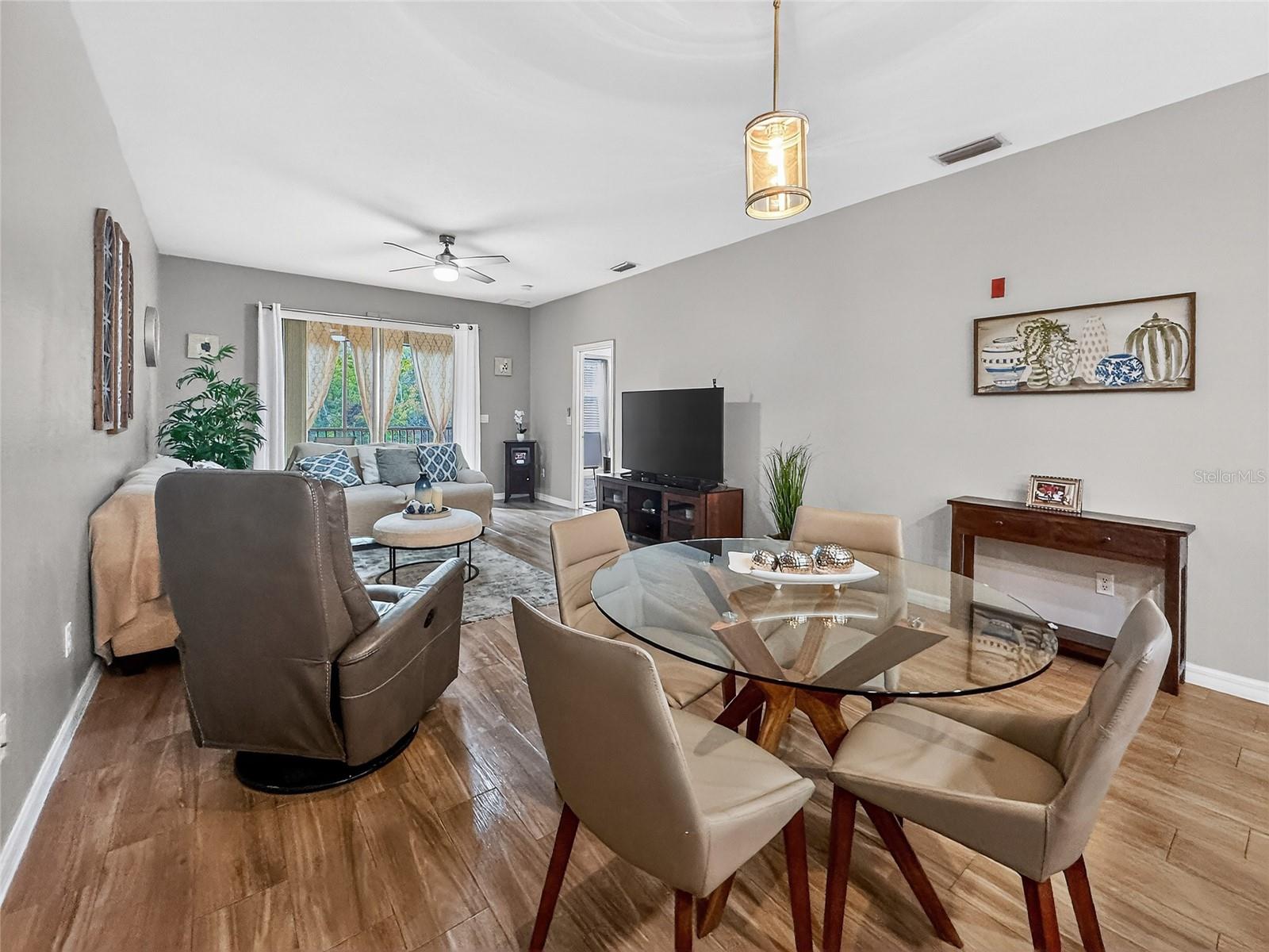 VERANDA II/LK HART - Residential