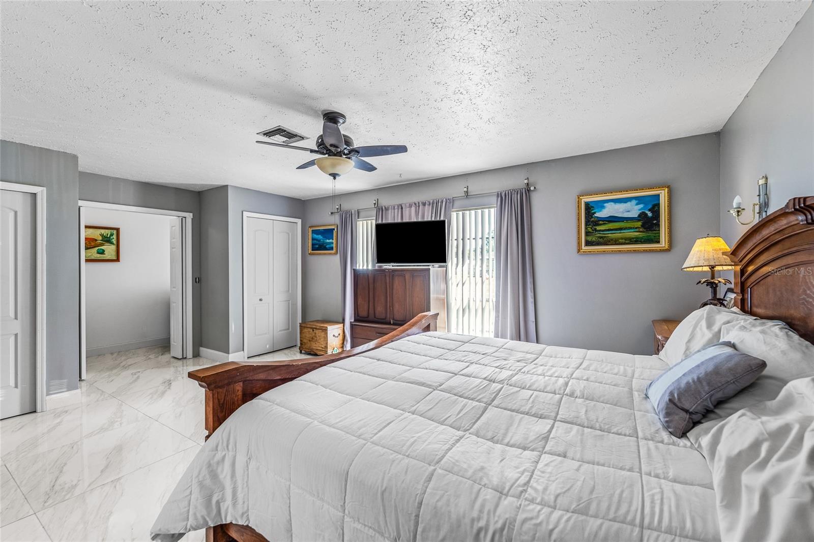 HIGHLAND MANOR ADD UNIT 2 - Residential