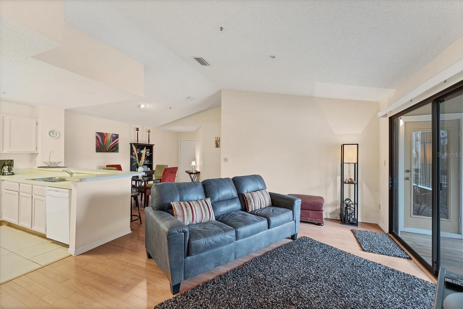 4017 CROCKERS LAKE BOULEVARD 1421