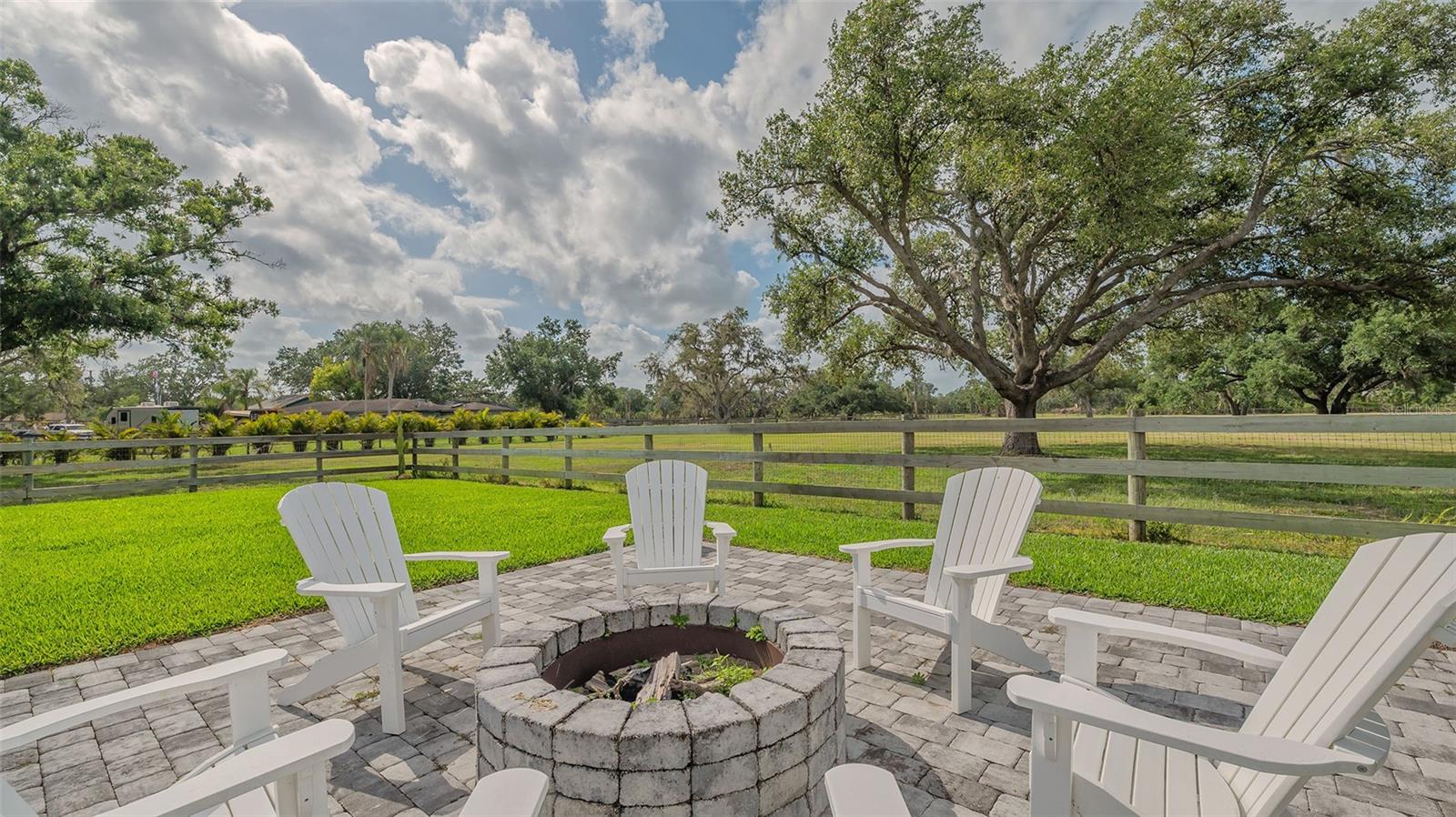 MYAKKA VALLEY RANCHES - Residential Lease