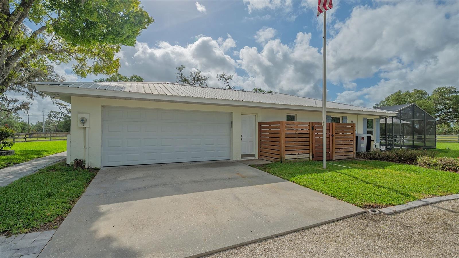 MYAKKA VALLEY RANCHES - Residential Lease
