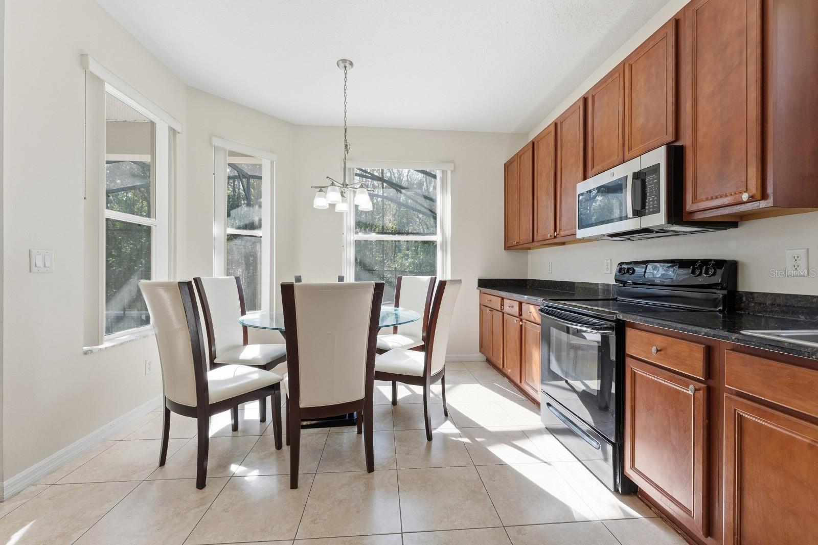 CRYSTAL COVE RESORT - Residential Lease