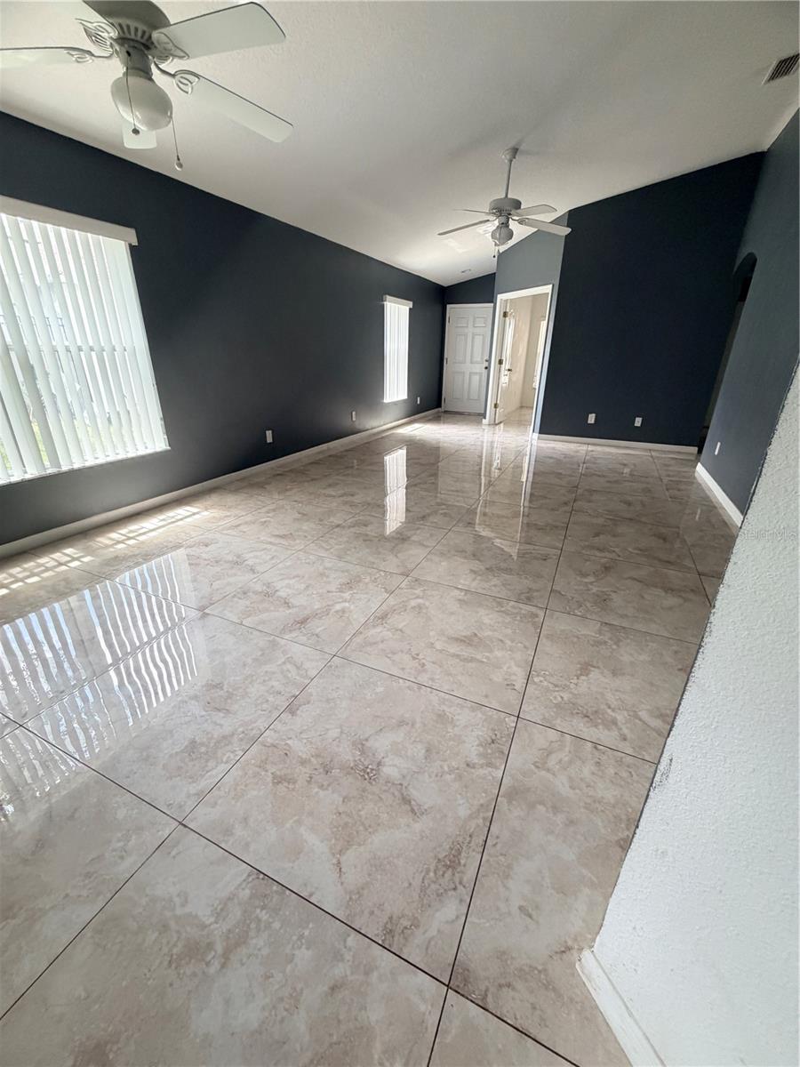 COUNTRY WALK INCREMENT A PH 02 - Residential