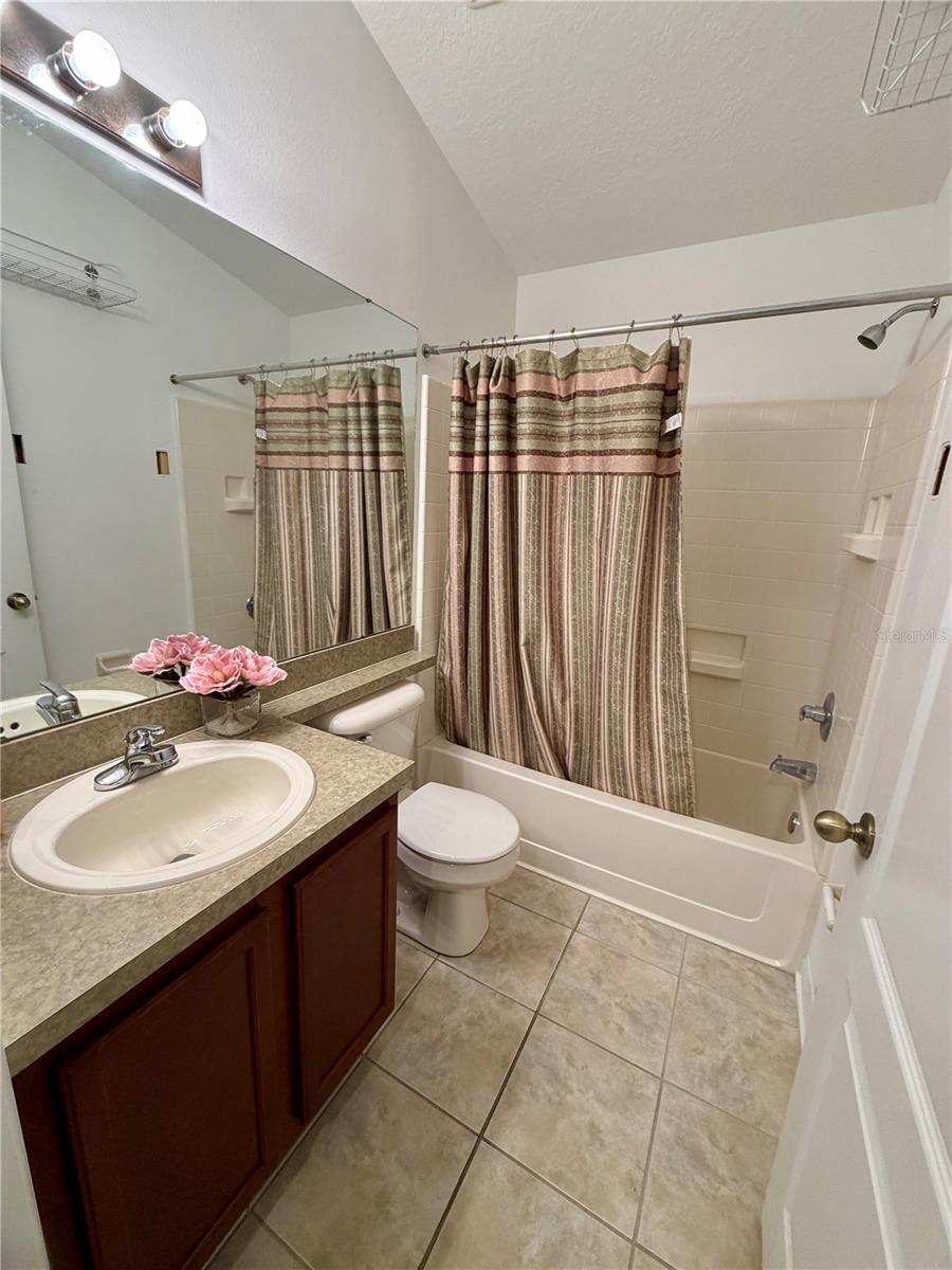 COUNTRY WALK INCREMENT A PH 02 - Residential