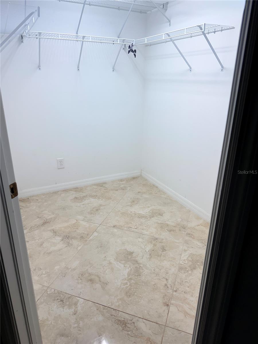 COUNTRY WALK INCREMENT A PH 02 - Residential