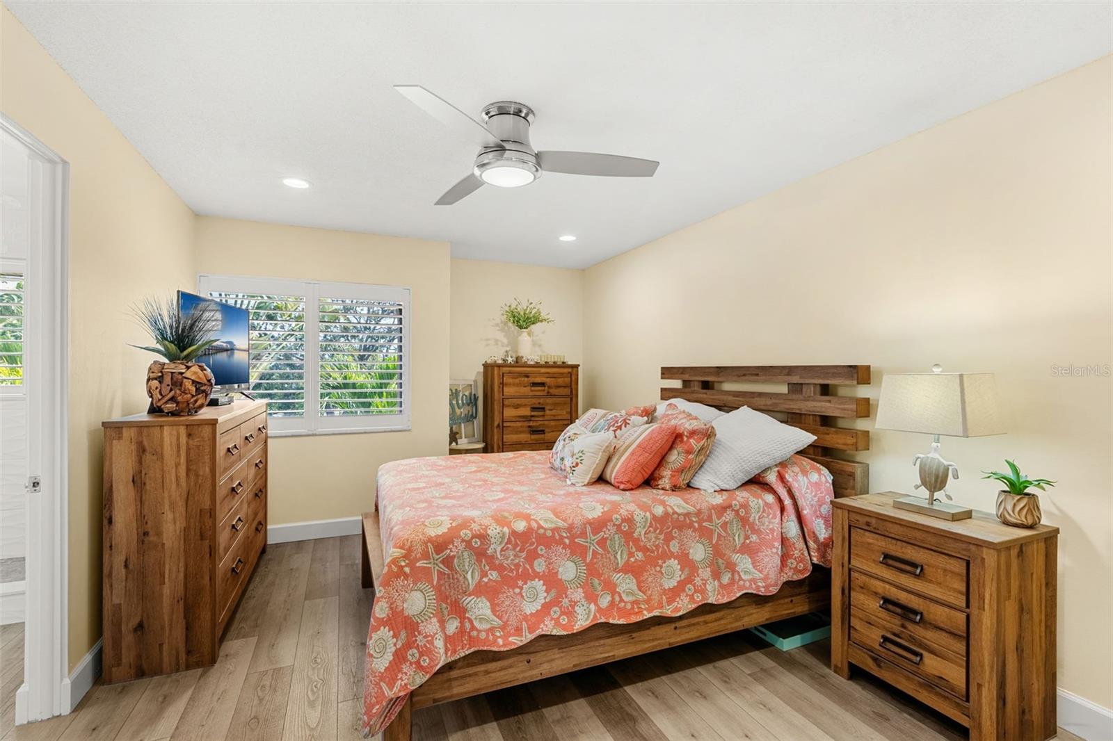 PINNACLE OF TIERRA VERDE - Residential