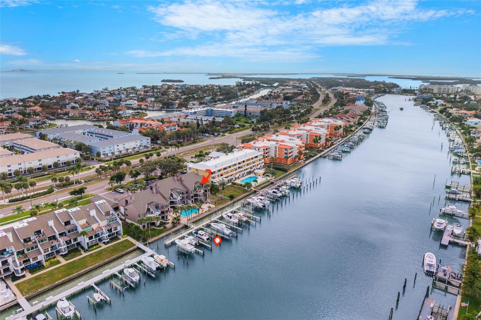 PINNACLE OF TIERRA VERDE - Residential