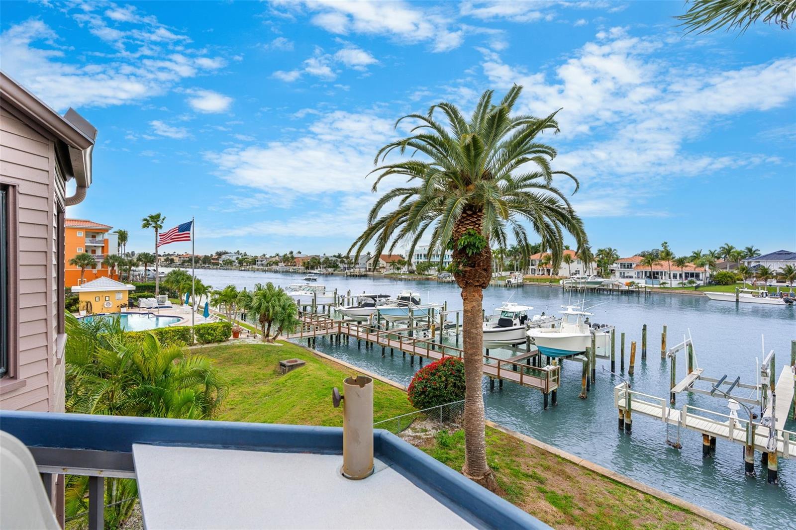 PINNACLE OF TIERRA VERDE - Residential