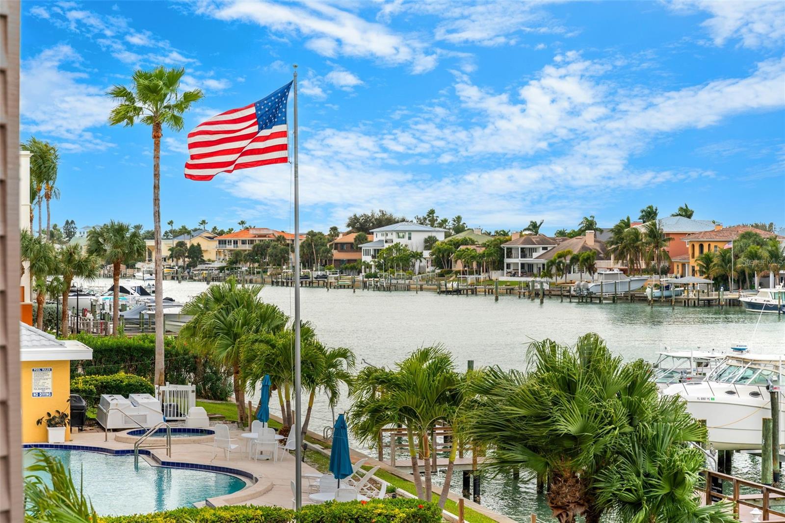 PINNACLE OF TIERRA VERDE - Residential