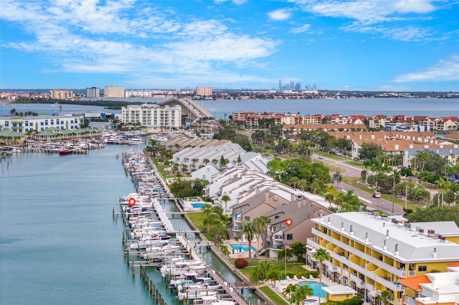 PINNACLE OF TIERRA VERDE - Residential