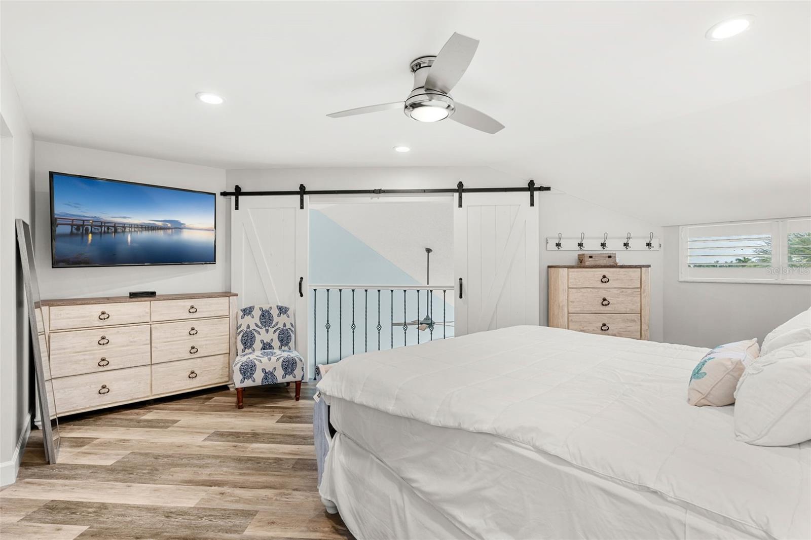 PINNACLE OF TIERRA VERDE - Residential