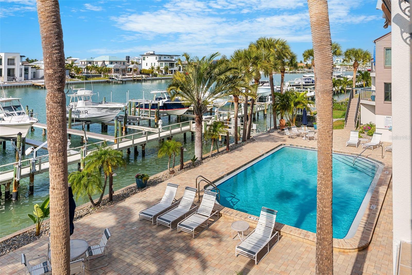 PINNACLE OF TIERRA VERDE - Residential