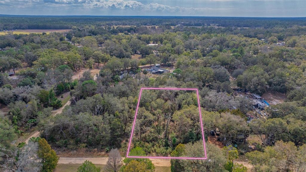 Photo of 9208 W Hercules Lane, Crystal River, FL 34428 (MLS # TB8351799)