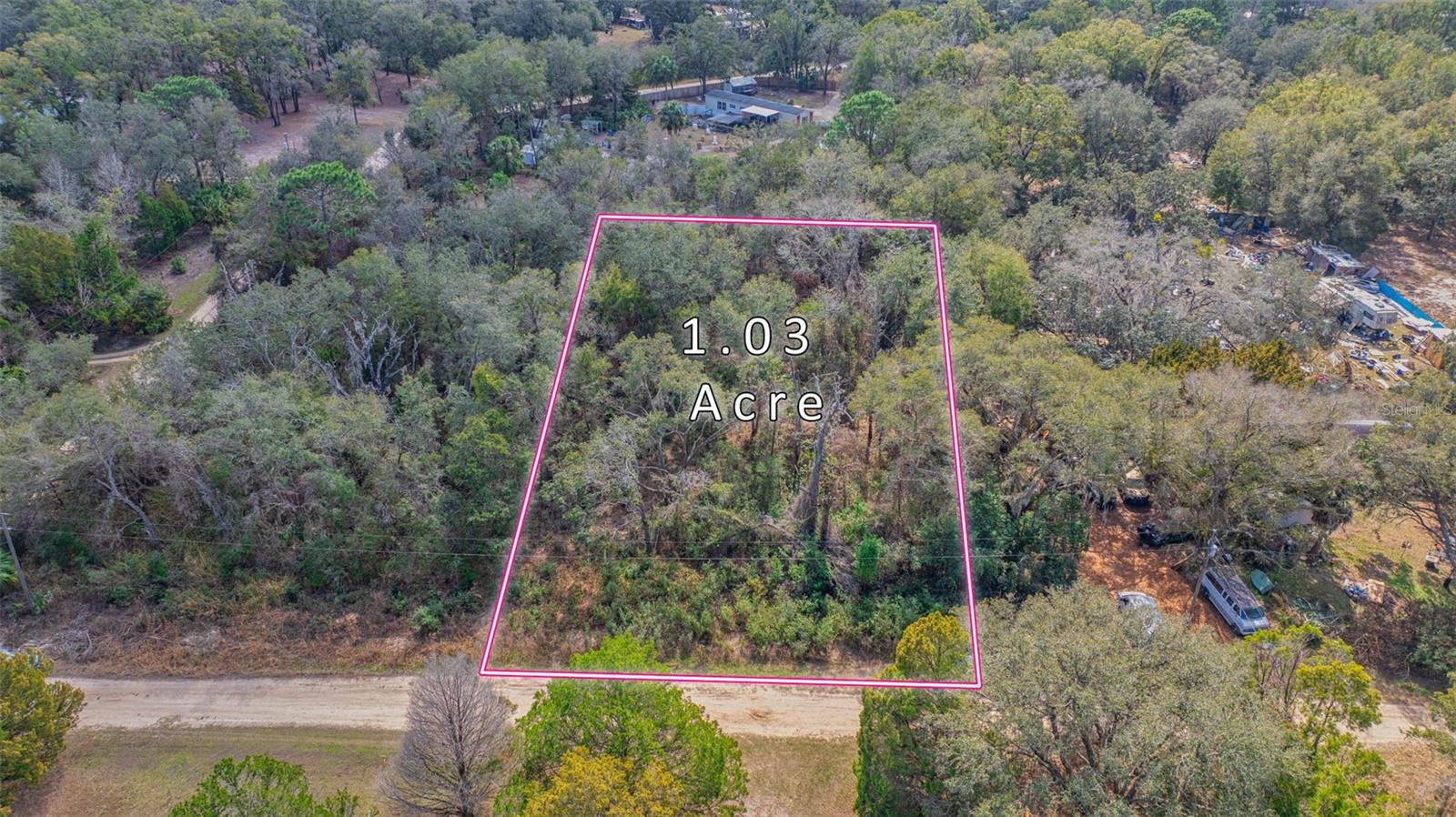 Welcome to Crystal River, home to the Manatees and YOUR future home Lot! Just over 1 acre, this perfectly sized lot gives you the option to build your dream home with any builder or manufactured home! Bring your horses, goats, RVs, and boats. Just a few minutes to Citrus Springs, Crystal River, & Rainbow River where you can enjoy fishing, boating, kayaking, bike trails, swimming in the springs, Kings Bay River walk, swim with the manatee, restaurants with fish-to-fork cuisine, dive for scallops, downtown shops, and festivals. Don't wait, come enjoy the laid back county lifestyle!