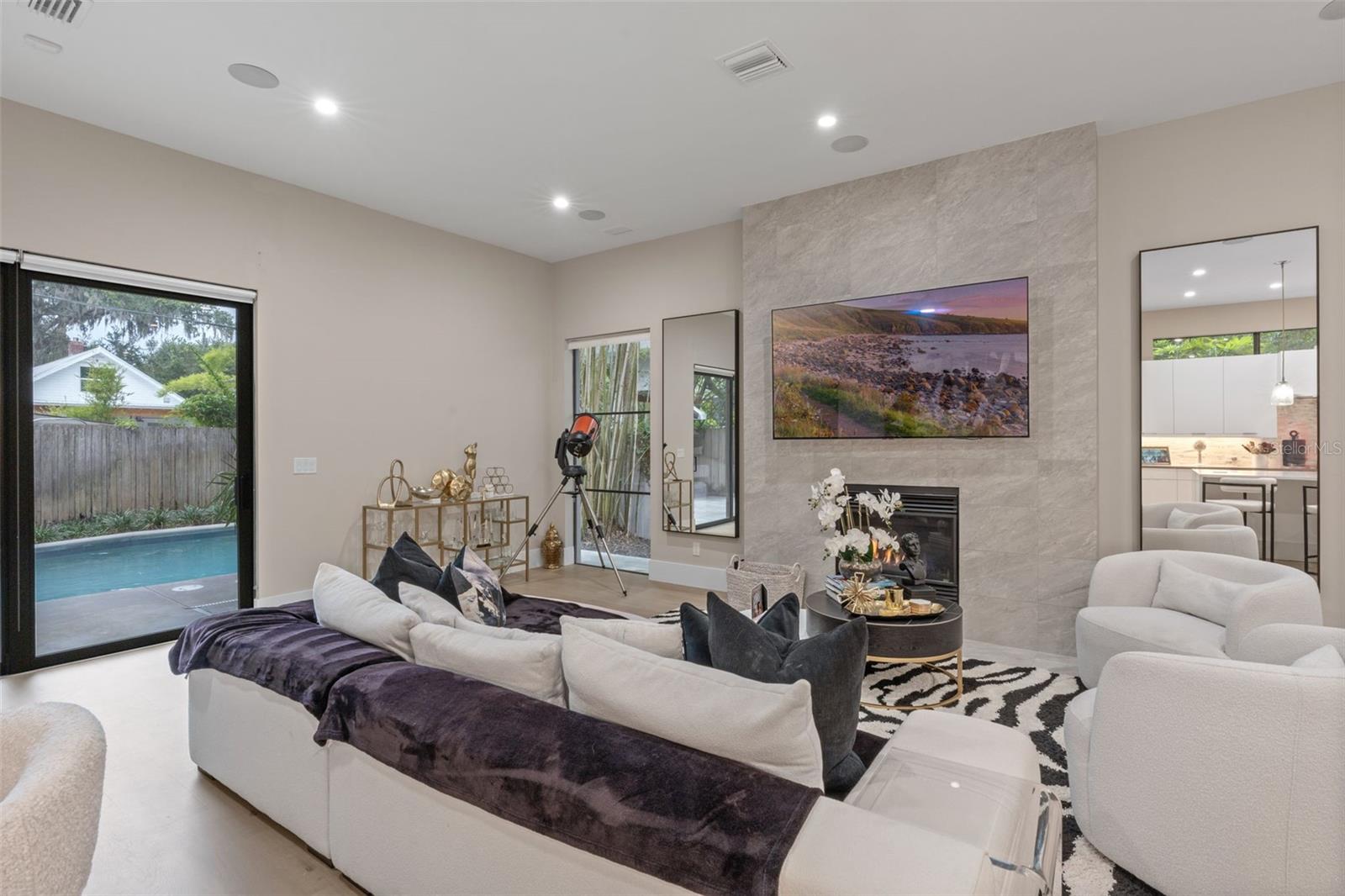 VIRGINIA HEIGHTS - Residential