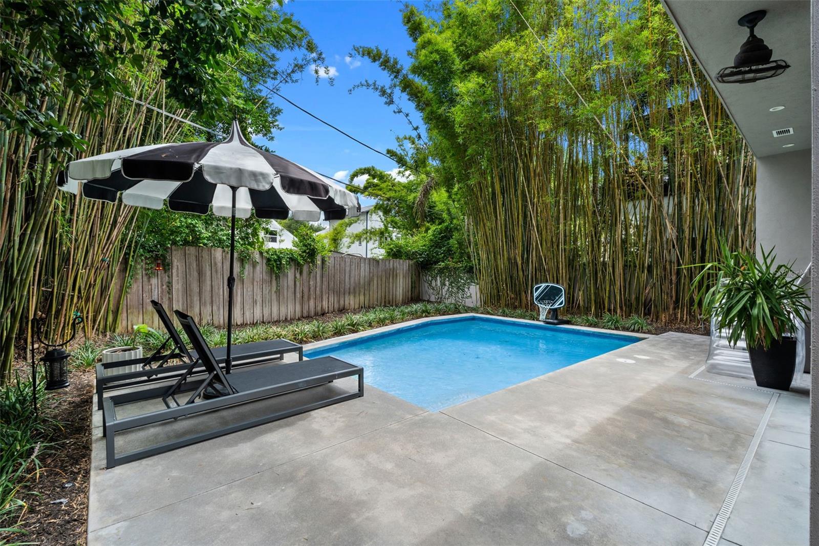 VIRGINIA HEIGHTS - Residential