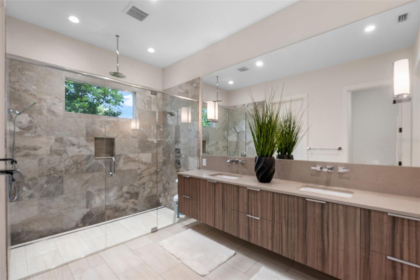 VIRGINIA HEIGHTS - Residential