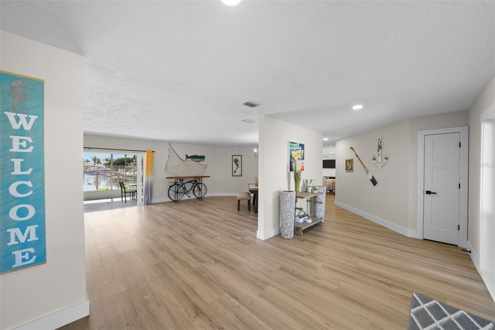 4968 SOUTHSHORE DRIVE