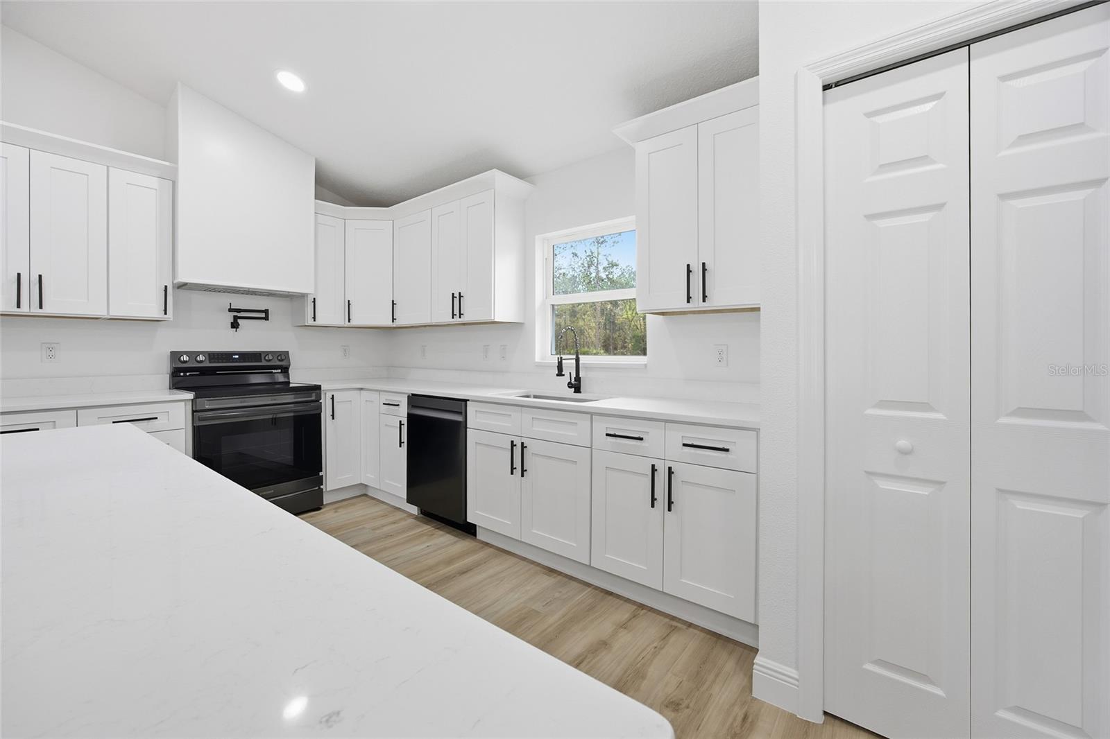 ROLLING HILLS UN 03 - Residential