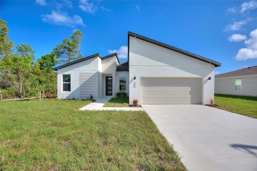 Photo of 205 Hyacinth Court, Kissimmee, FL 34759 (MLS # O6378829)