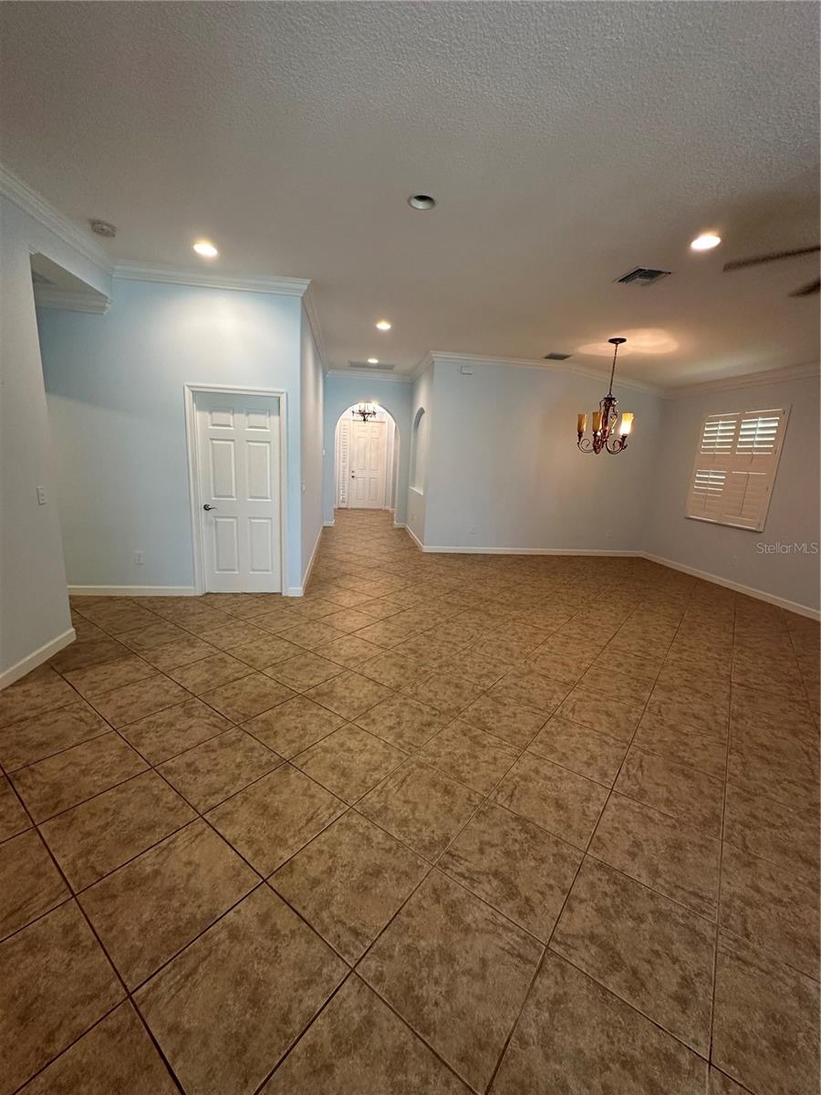 7679 FIELDSTONE RANCH SQUARE