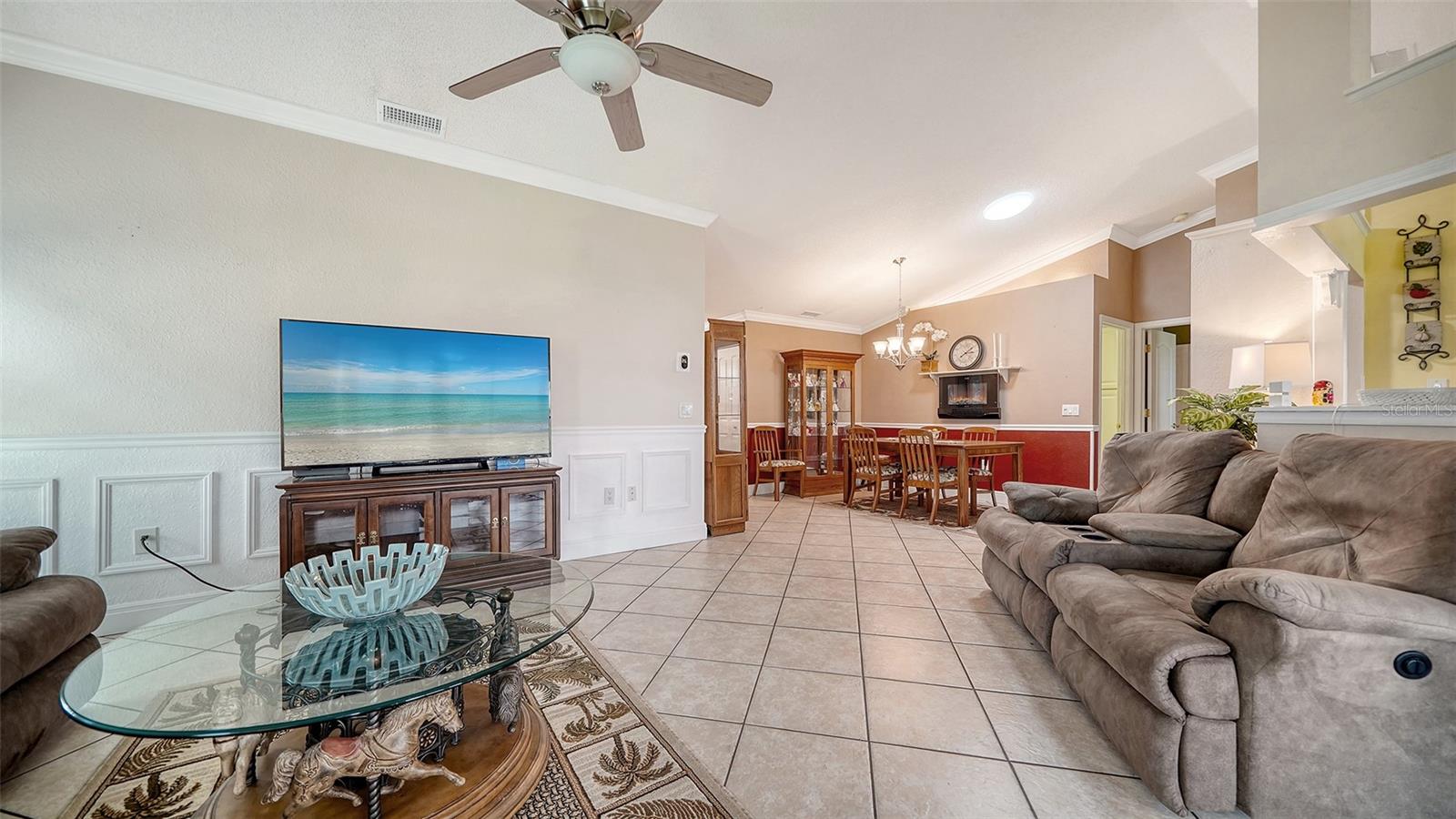 4131 SALERNES AVENUE 3051