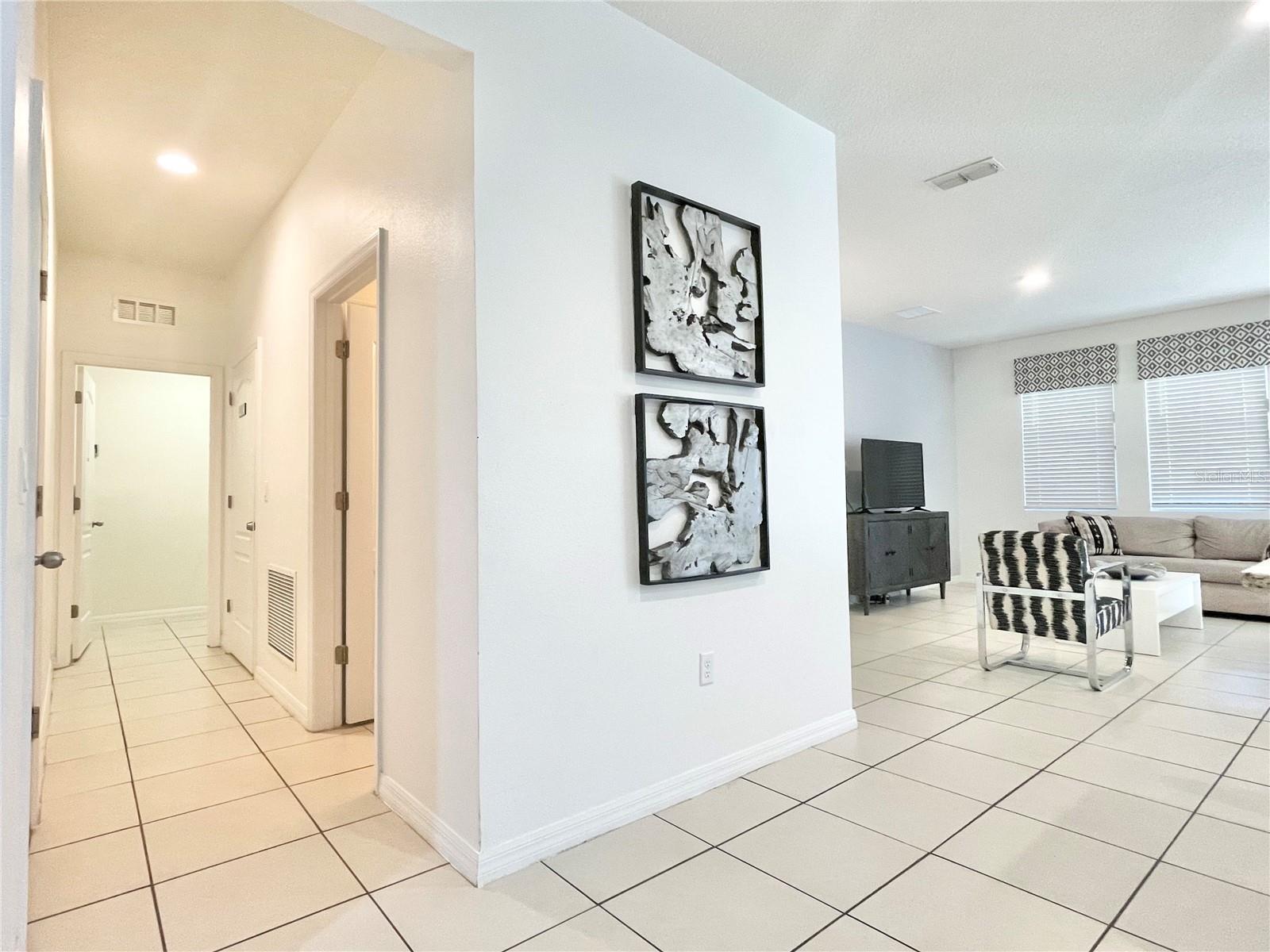 6049 BROAD OAK DRIVE