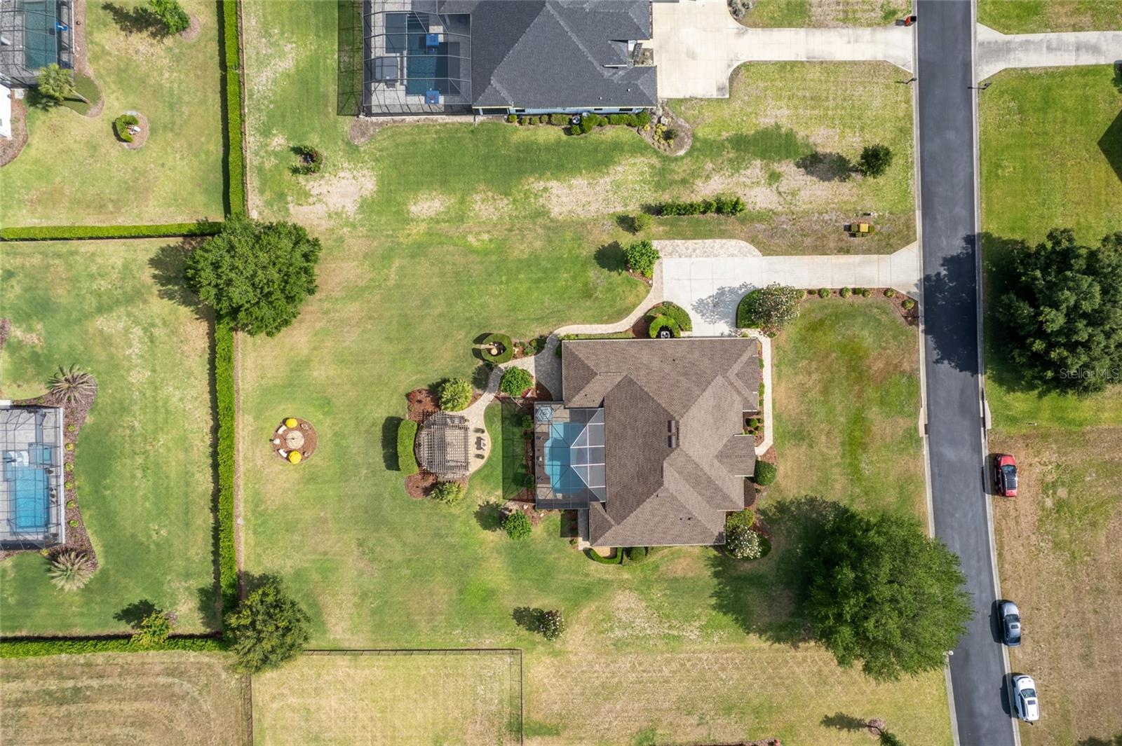 LEGENDARY TRLS - Residential