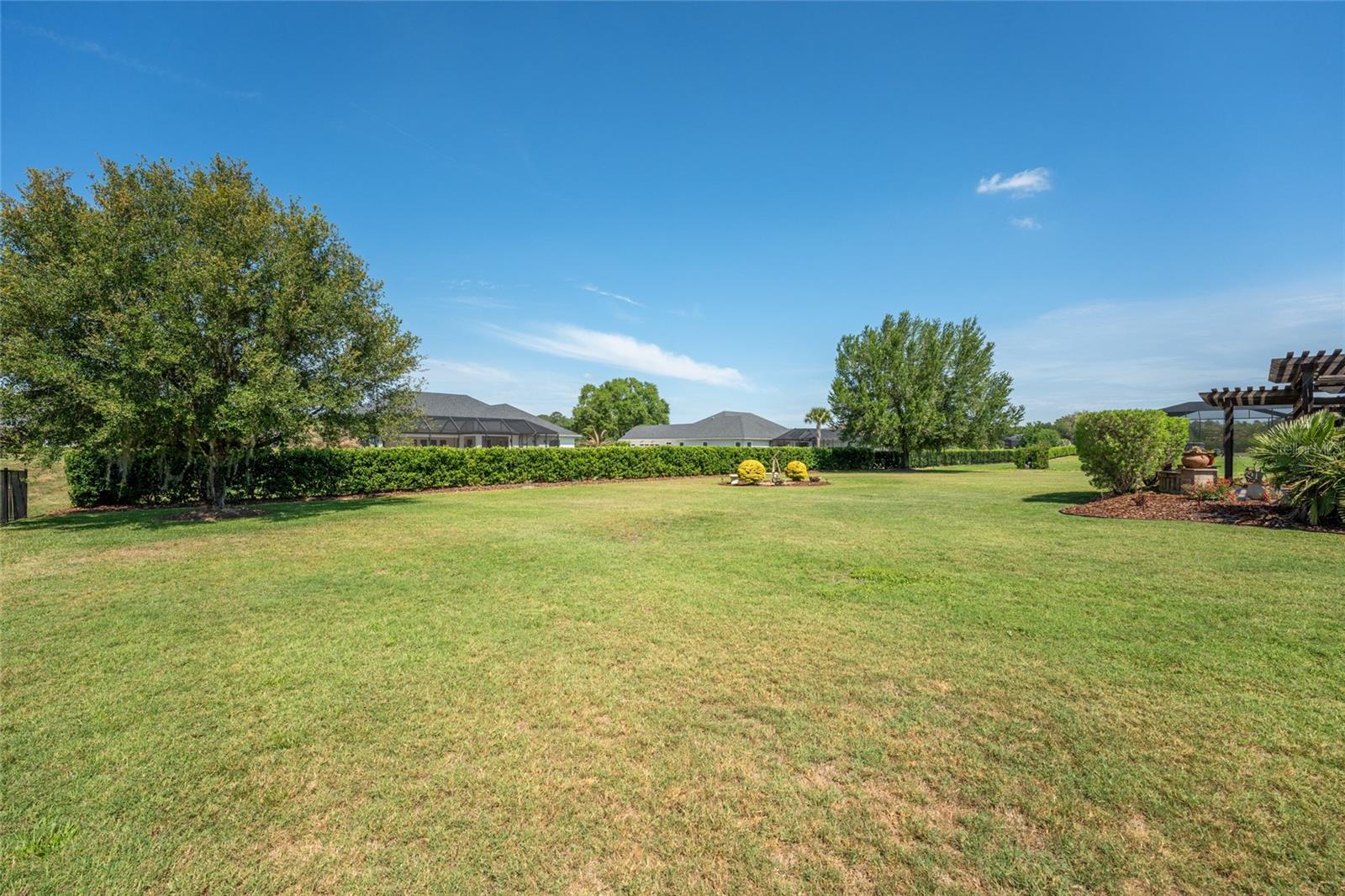 LEGENDARY TRLS - Residential