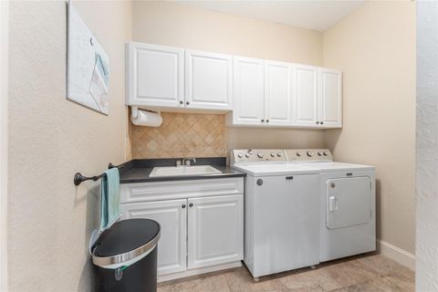 Tiny photo for 7830 SE 25th Avenue, Ocala, FL 34480 (MLS # OM723973)