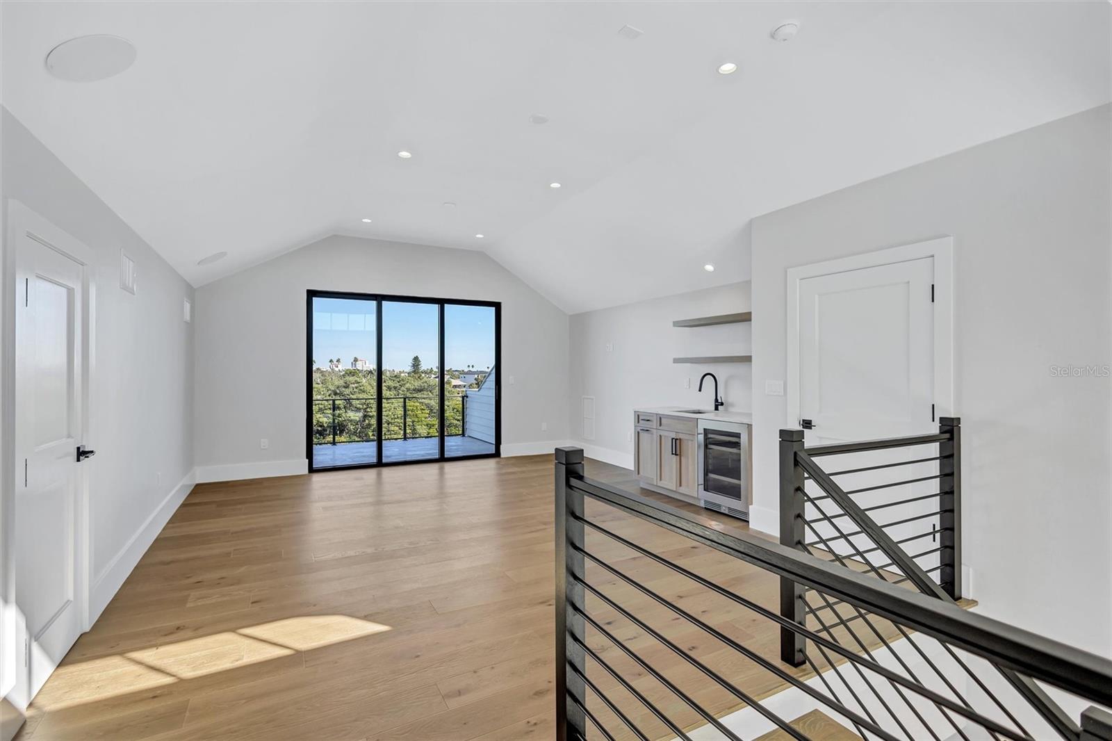 JOHN HORRELL - Residential