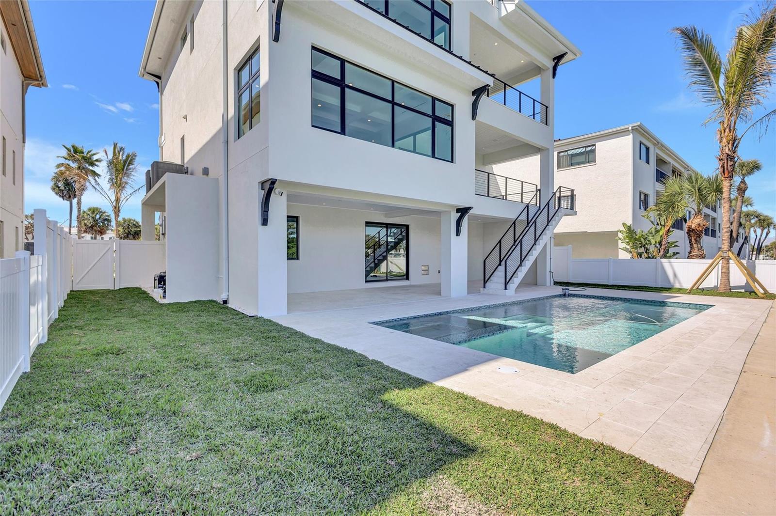 JOHN HORRELL - Residential