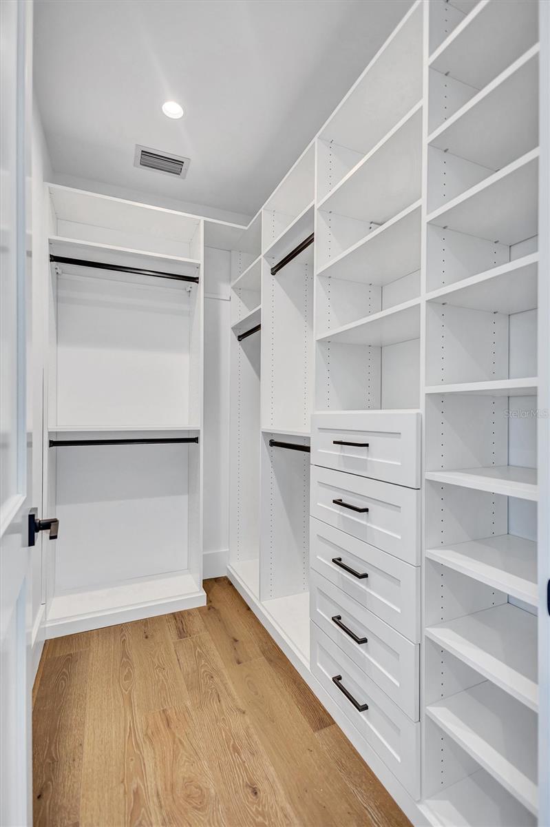 JOHN HORRELL - Residential