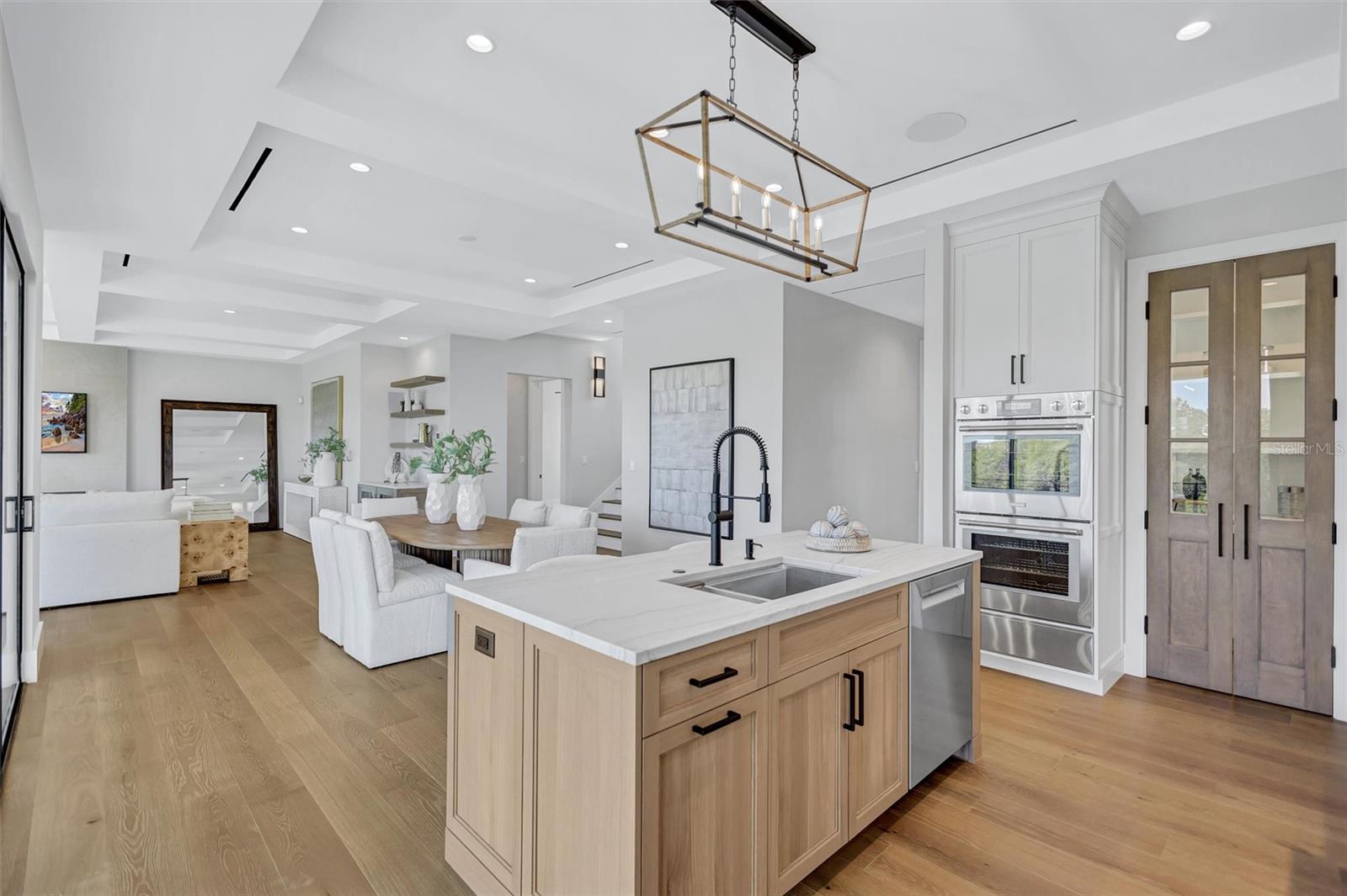 JOHN HORRELL - Residential