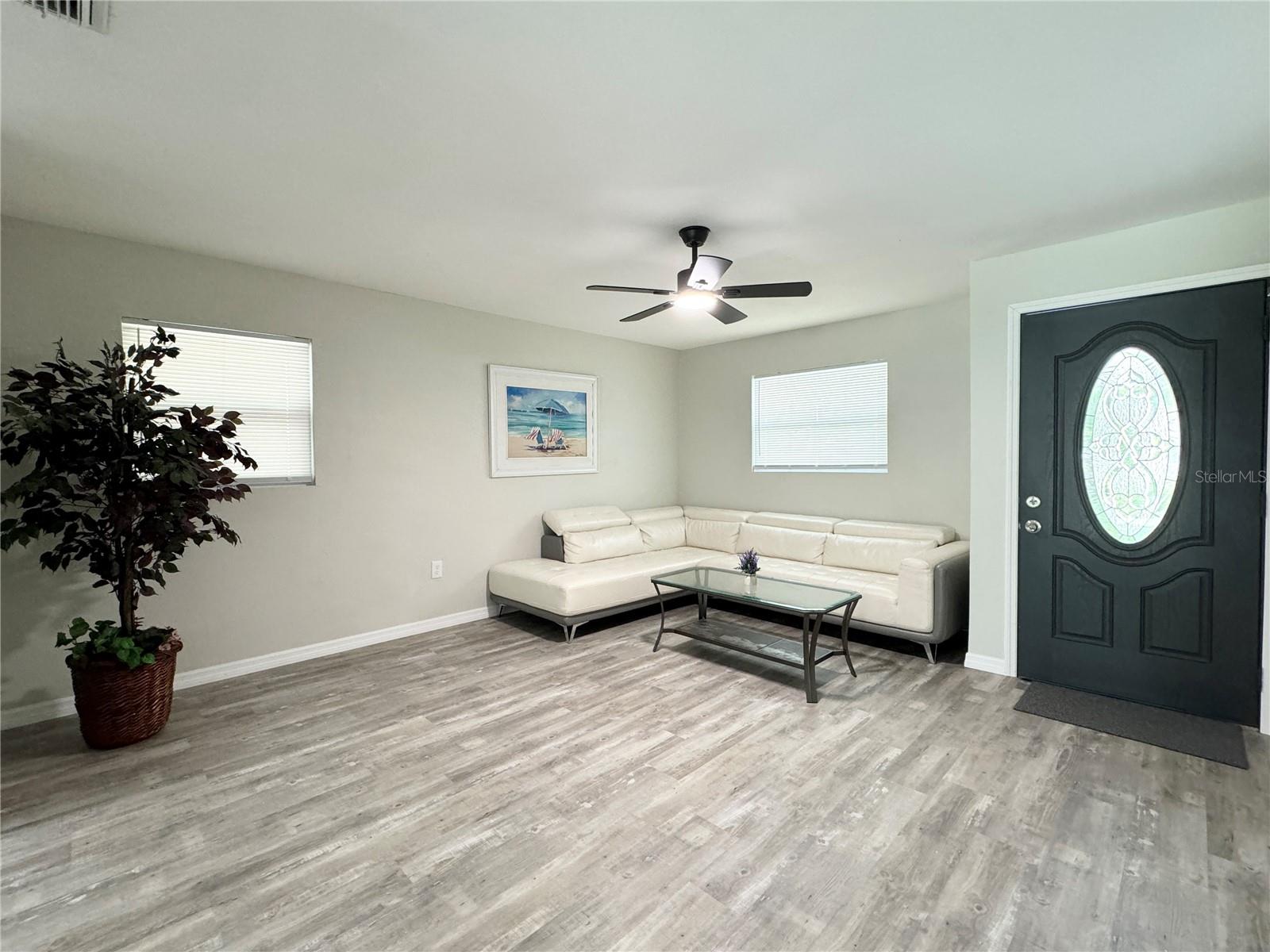 SPRINGFIELD SUB 2 - Residential Lease