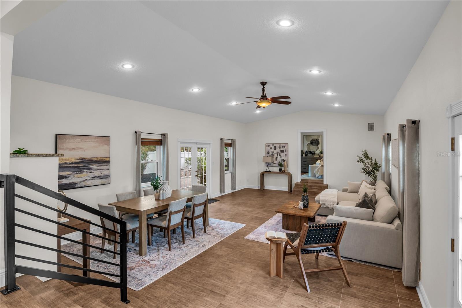 BONITA PARK - Residential