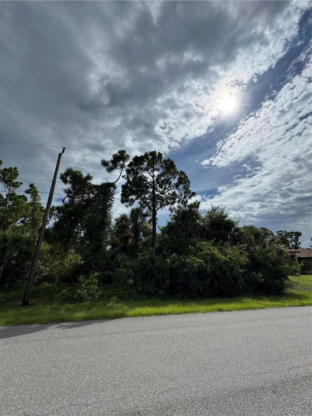Photo of 395 Ramblewood Street, Port Charlotte, FL 33953 (MLS # N6139841)