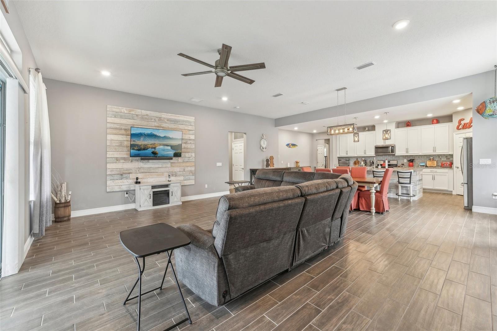 WATERSET PH 4A SOUTH - Residential Lease