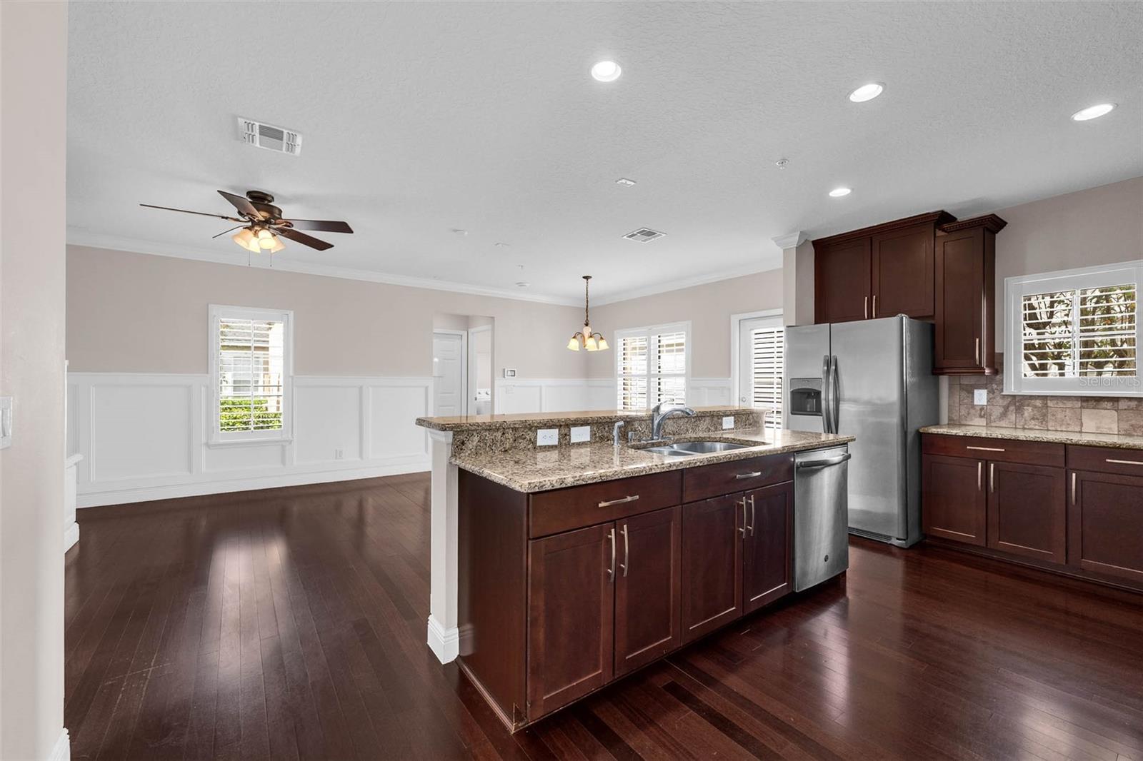 BALDWIN PARK - Residential
