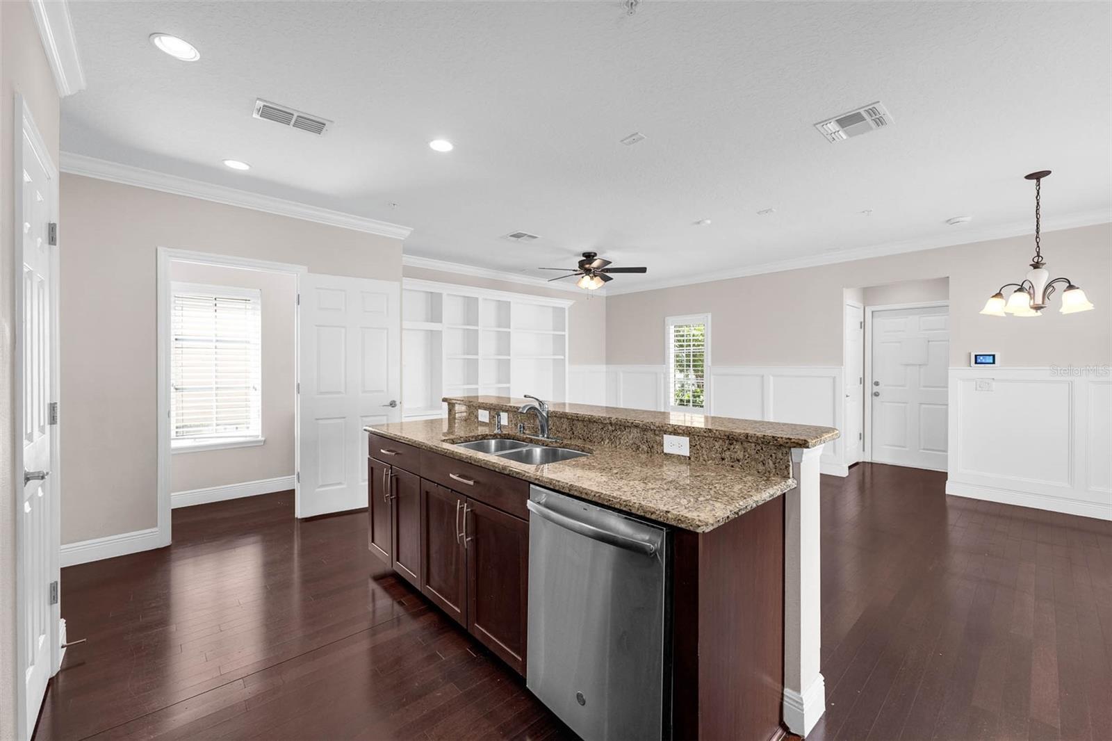 BALDWIN PARK - Residential