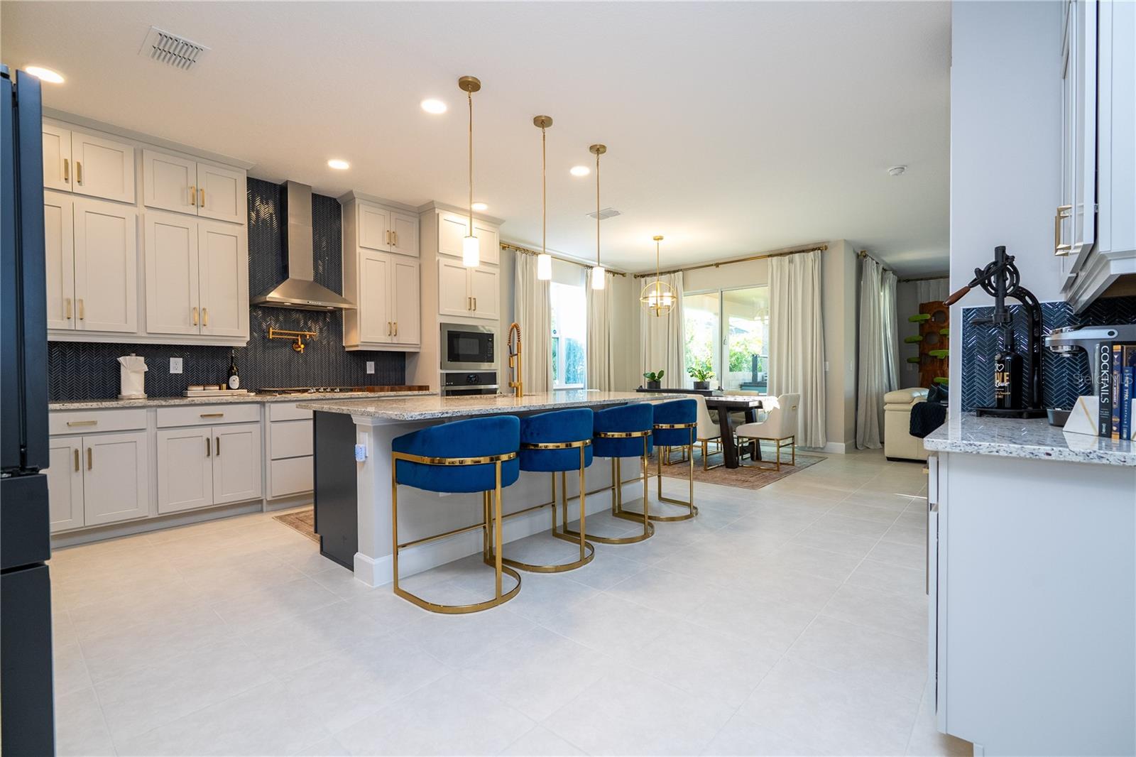 EMERSON POINTE-APOPKA - Residential