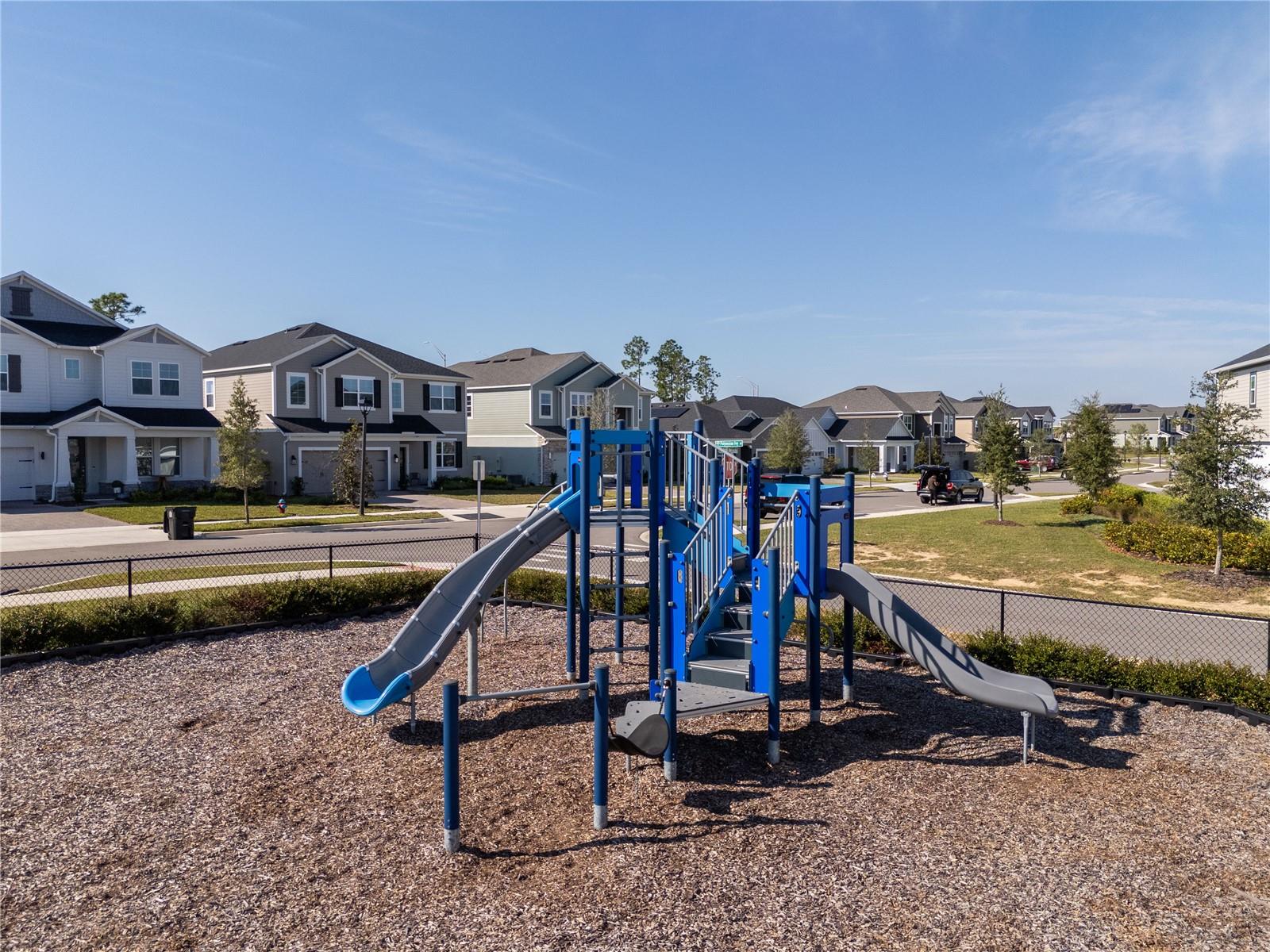 EMERSON POINTE-APOPKA - Residential