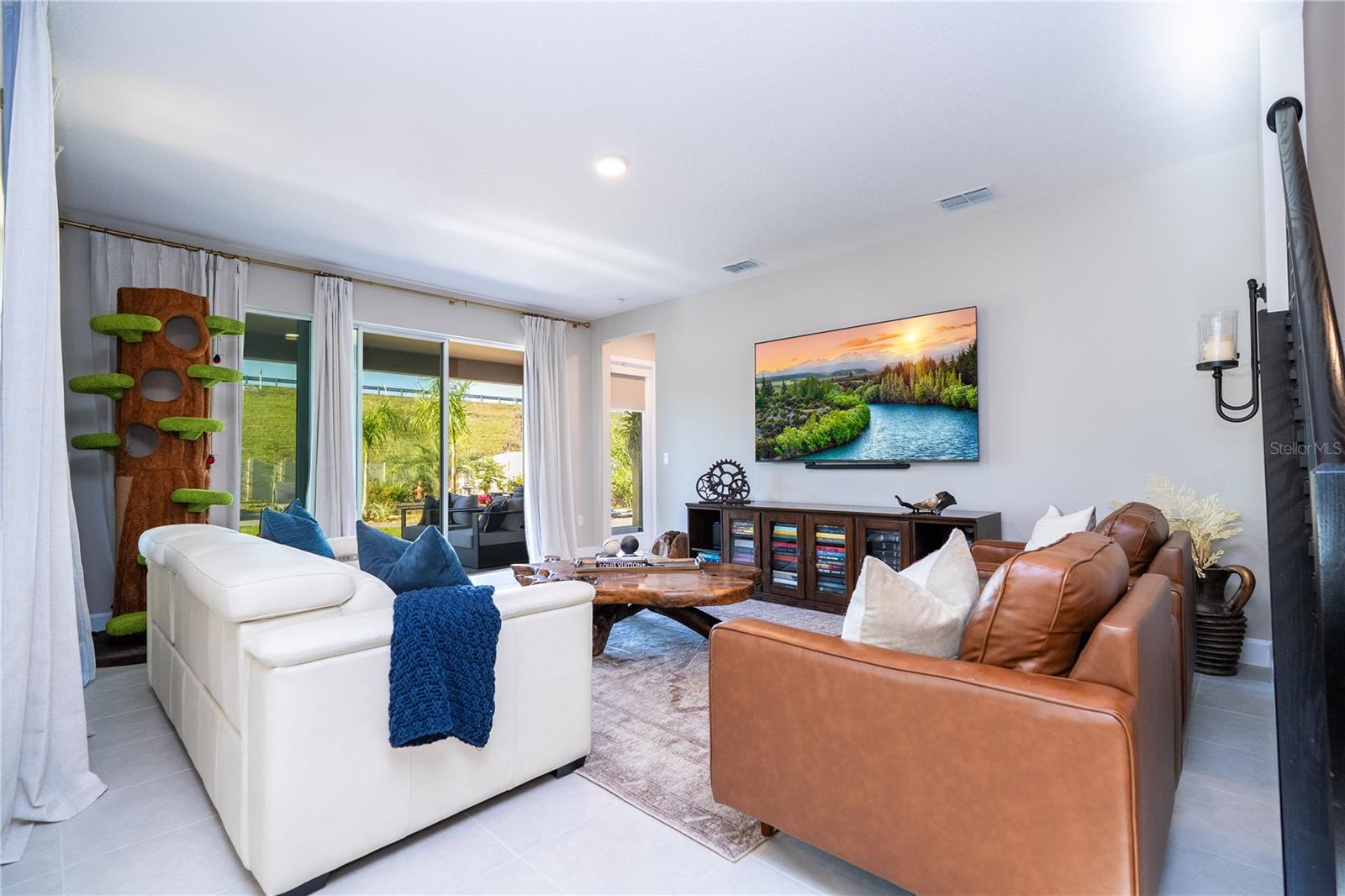 EMERSON POINTE-APOPKA - Residential