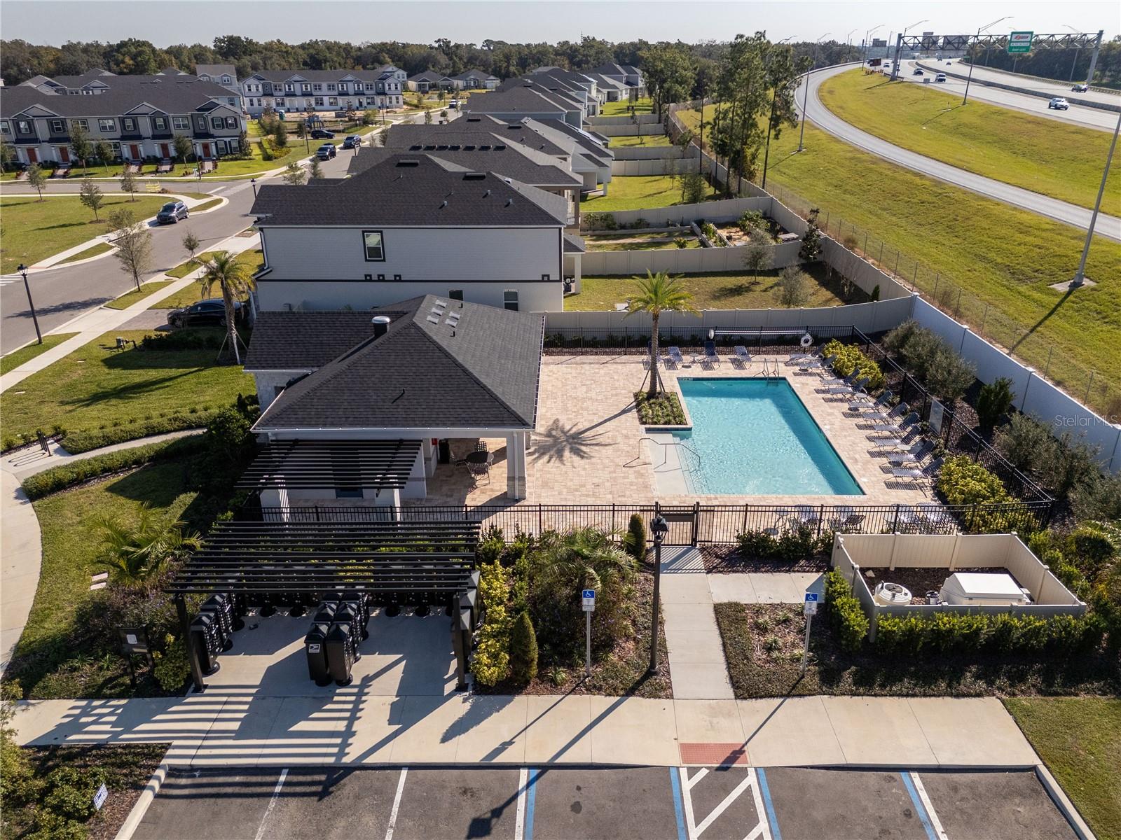 EMERSON POINTE-APOPKA - Residential