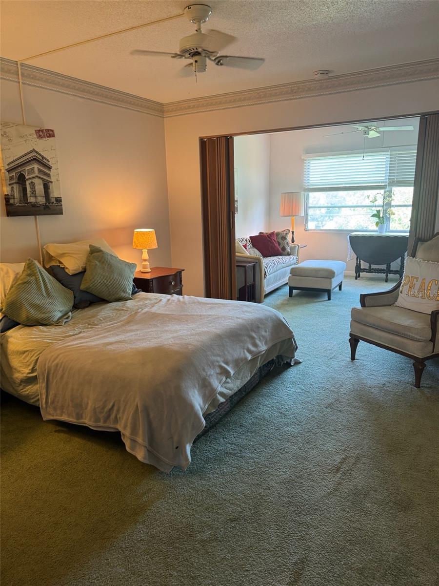 WILLOW LAKE BLDG 5 CONDO - Residential Lease