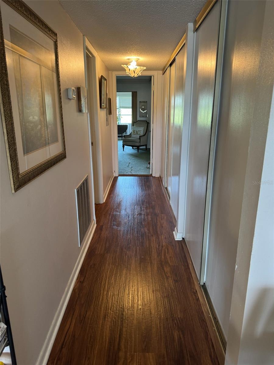 WILLOW LAKE BLDG 5 CONDO - Residential Lease