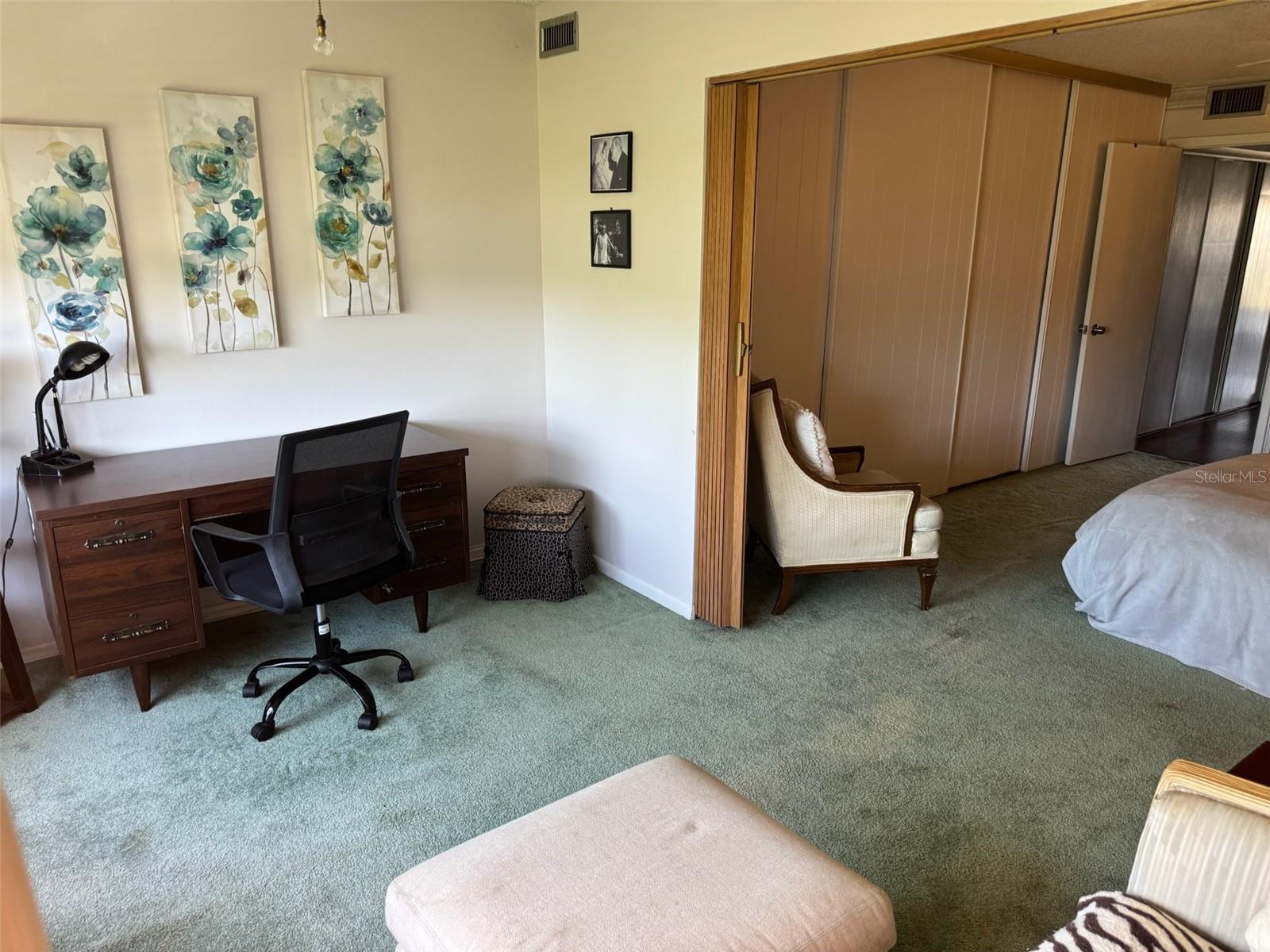 WILLOW LAKE BLDG 5 CONDO - Residential Lease